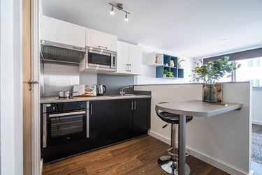 1 bed studio, 170 Armada Way, City Centre, Plymouth, PL11LB - Image 8